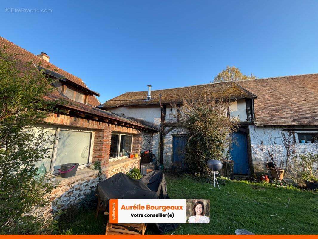 Maison familiale 3 chambres 156 m2 avec dépendances à Irreville - photo 3