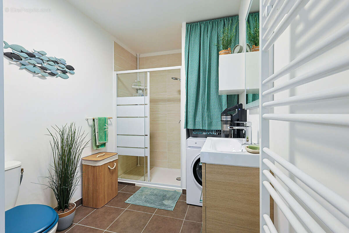 Appartement à MARSEILLE-13E