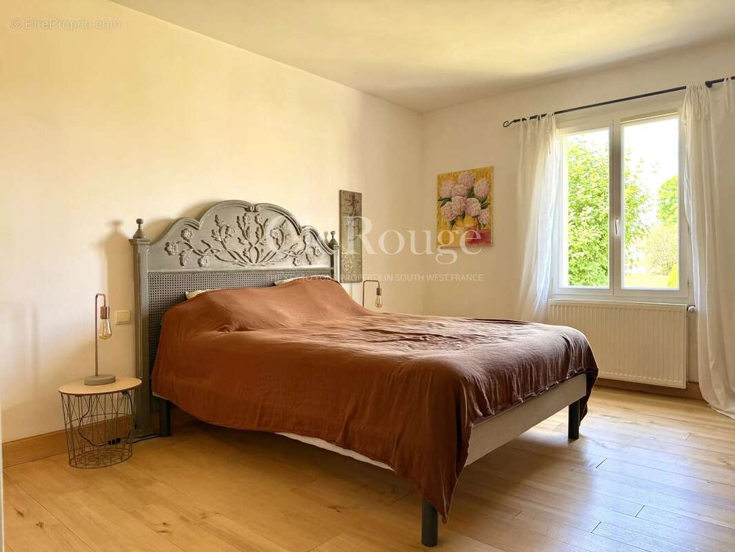 À quelques minutes de Pineuilh – Belle maison contemporaine avec piscine - photo 6