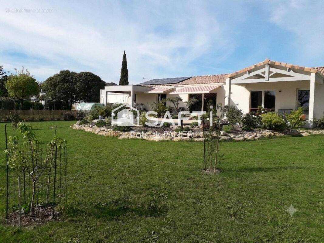 Photo 1 - Maison à AULNAY