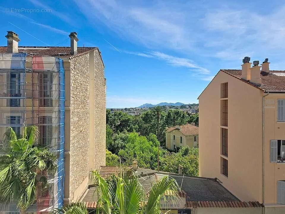 Appartement à LE CANNET