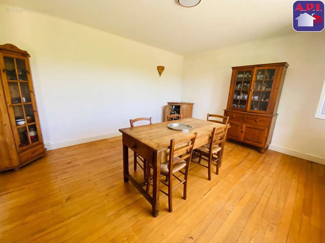 Maison 110 m² à Artigat  - photo 2