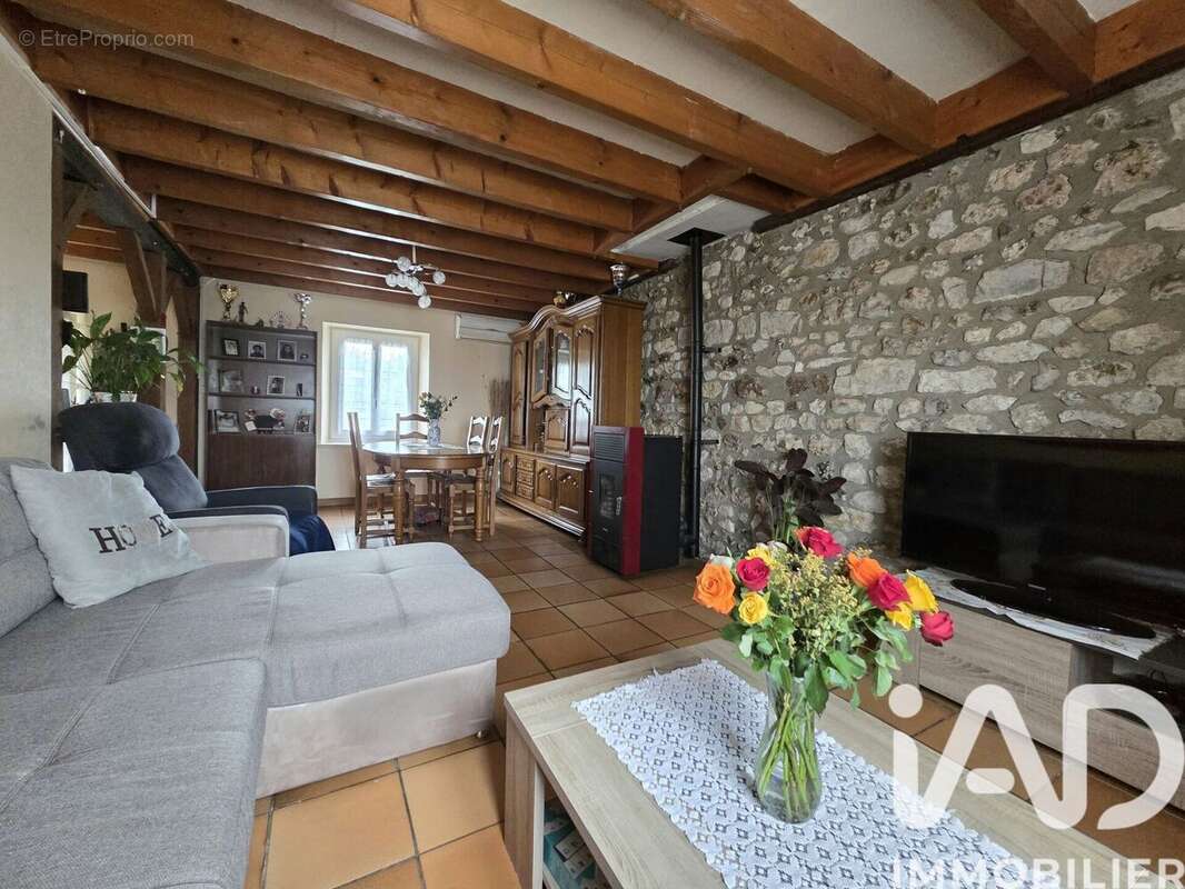 Maison 71 m² à Beauvilliers  - photo 3