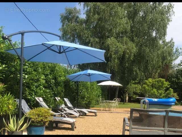 Maison à BUSSIERE-BADIL