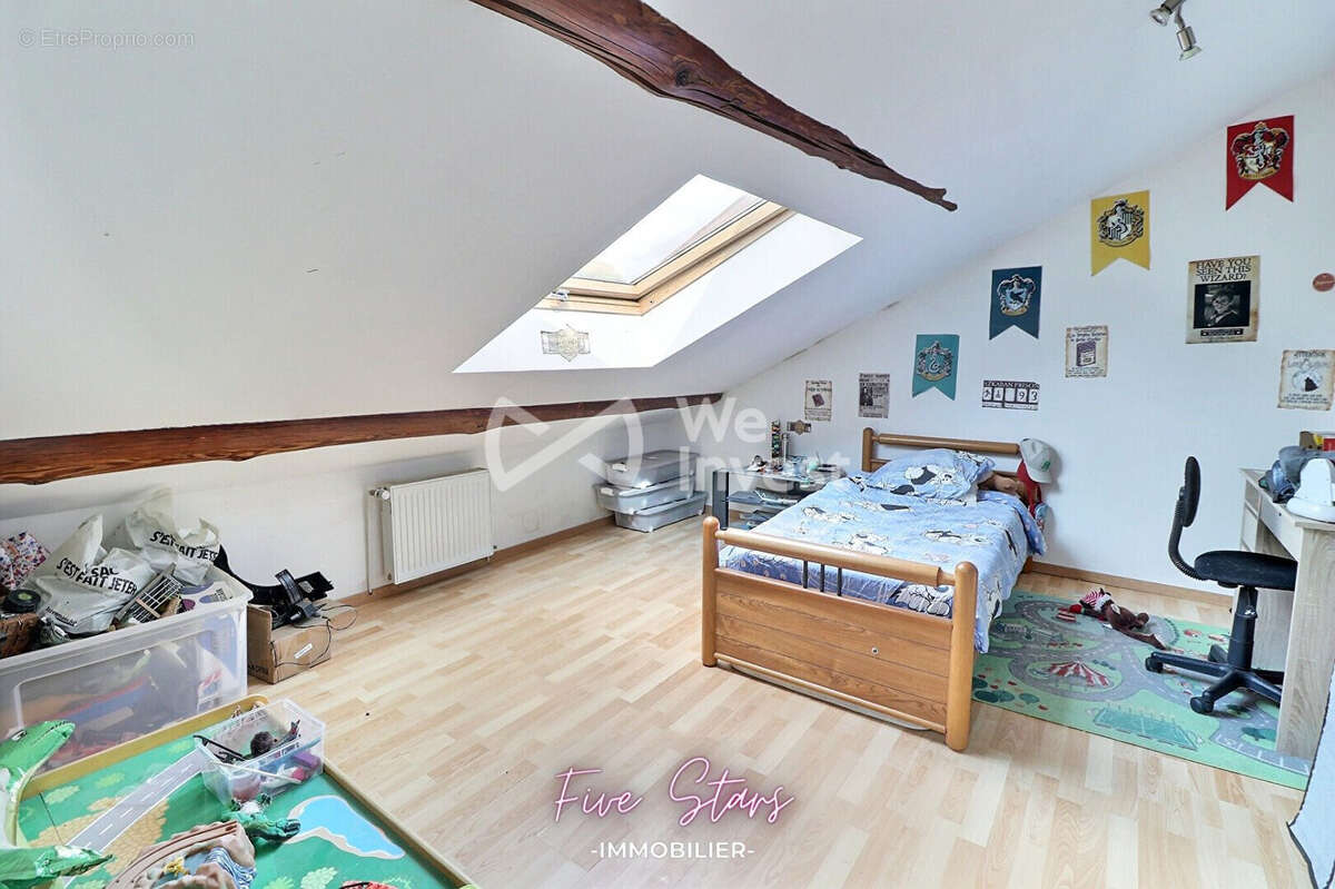 Appartement 183 m² à Piennes  - photo 7