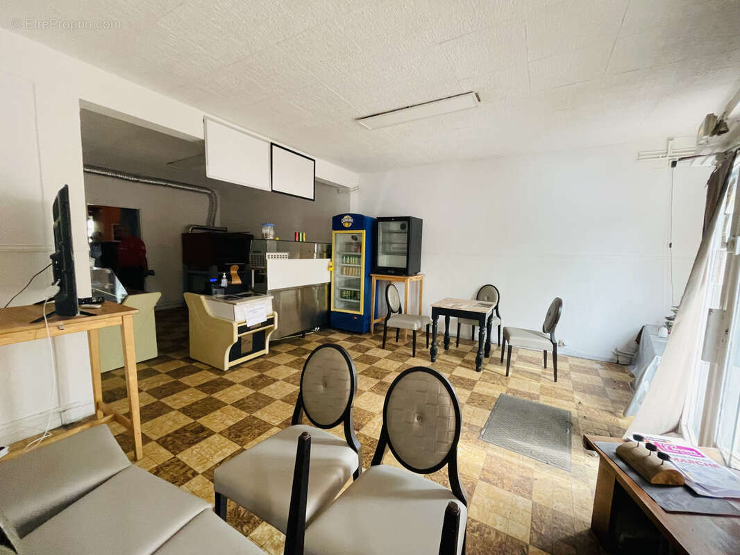 Immeuble 160 M2 sur Feignies (59750) - photo 4