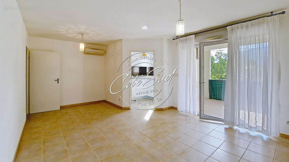 Appartement à PRADES