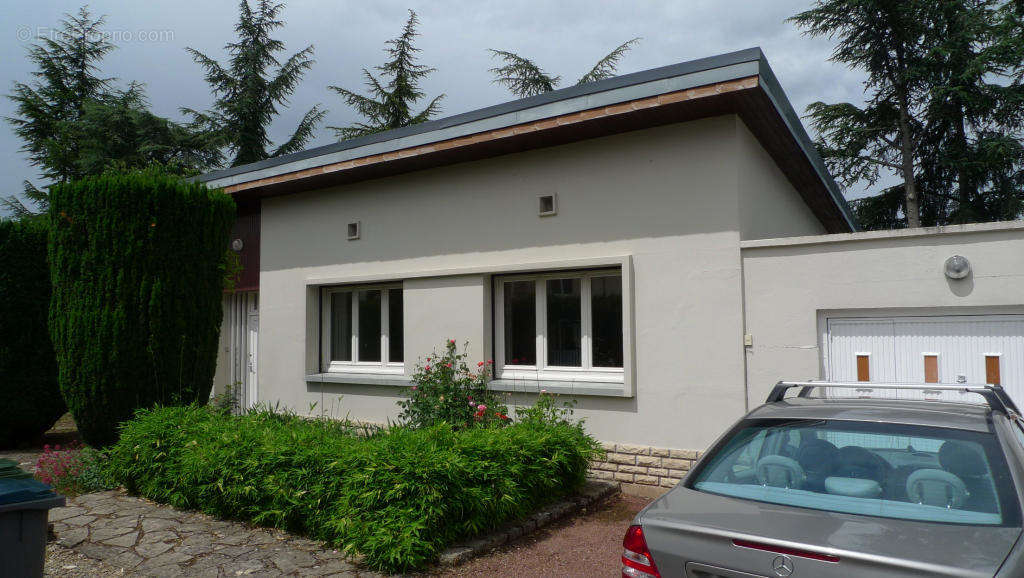 Maison à AUTUN