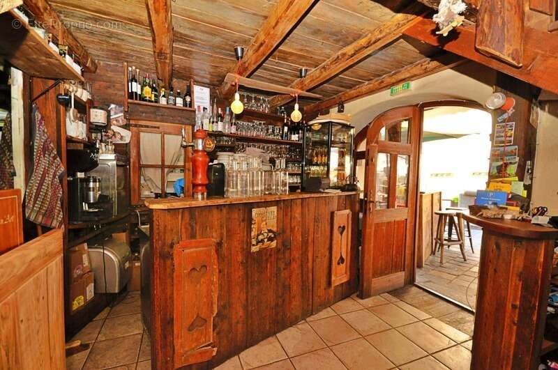 Commerce à LE MONETIER-LES-BAINS