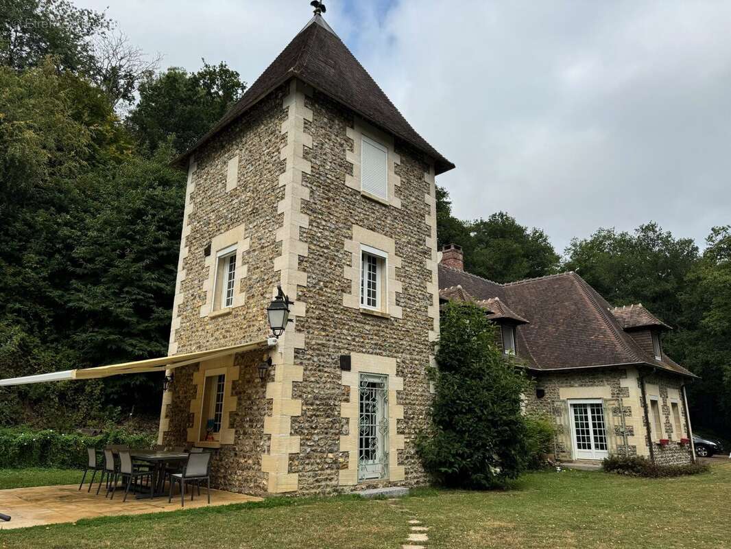 Maison à BERNAY