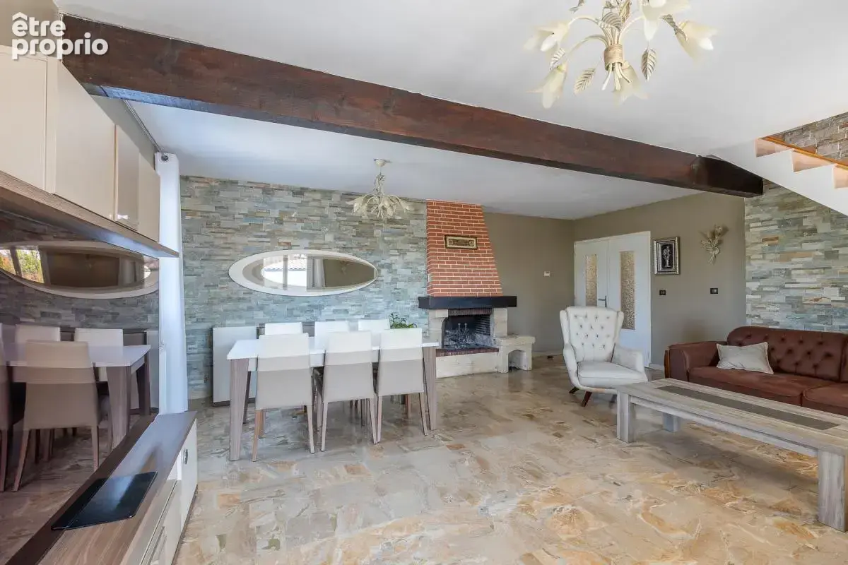 Maison T6 200 m² à Plaisance-du-Touch avec jardin et terrasses - photo 2