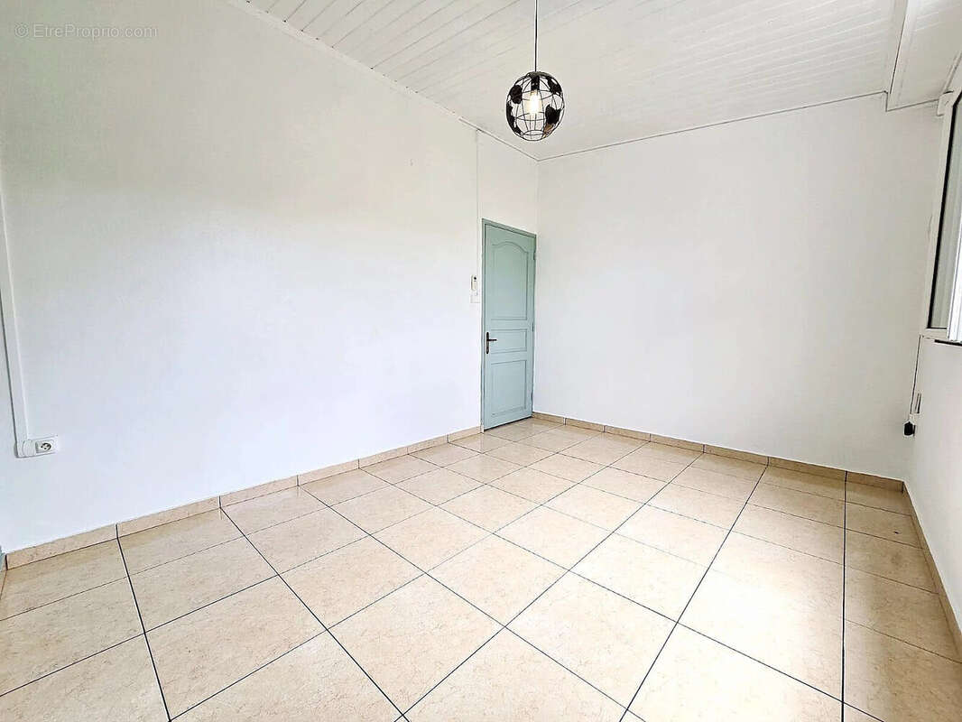 Maison à L'ETANG-SALE