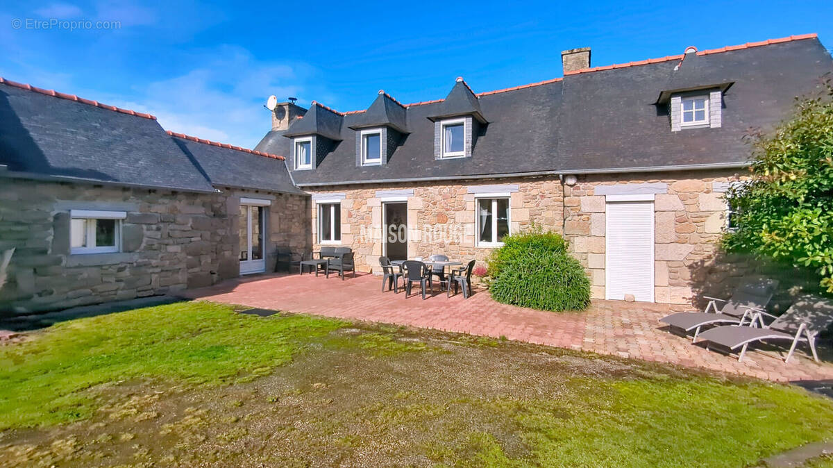 Maison à PLOUEC-DU-TRIEUX