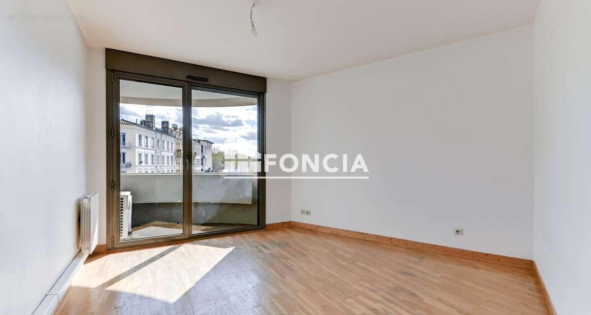 Appartement à LYON-3E