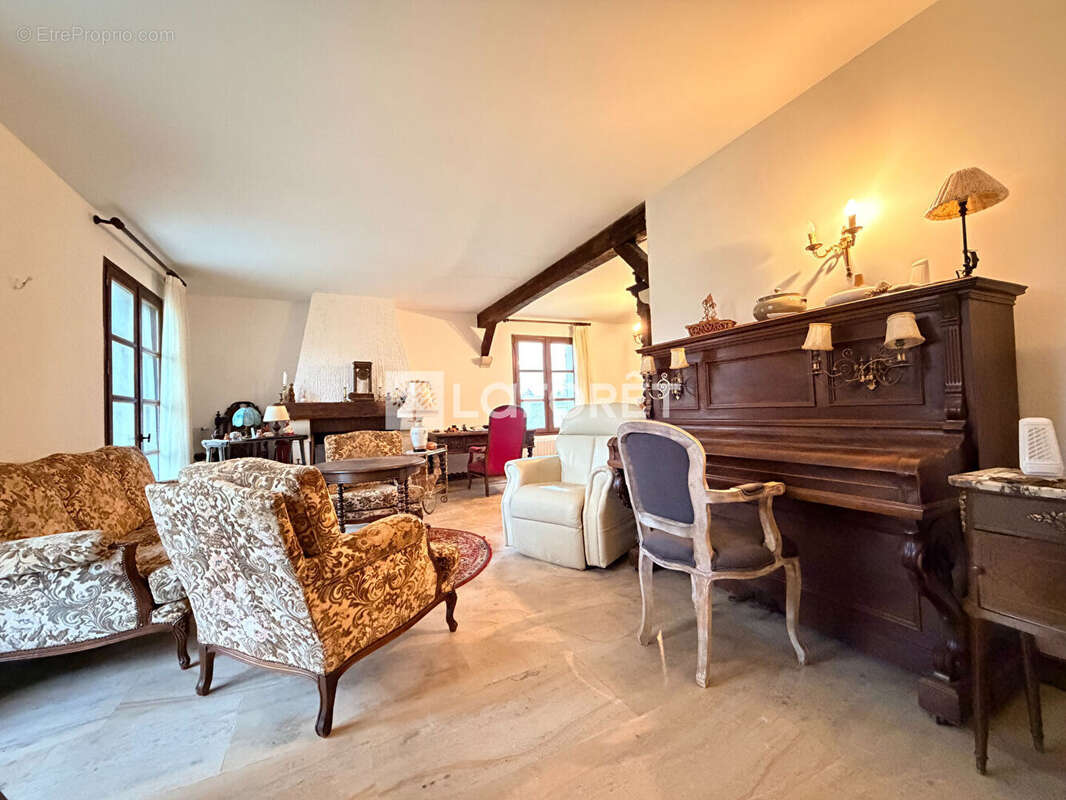 Maison à ARRIGNY