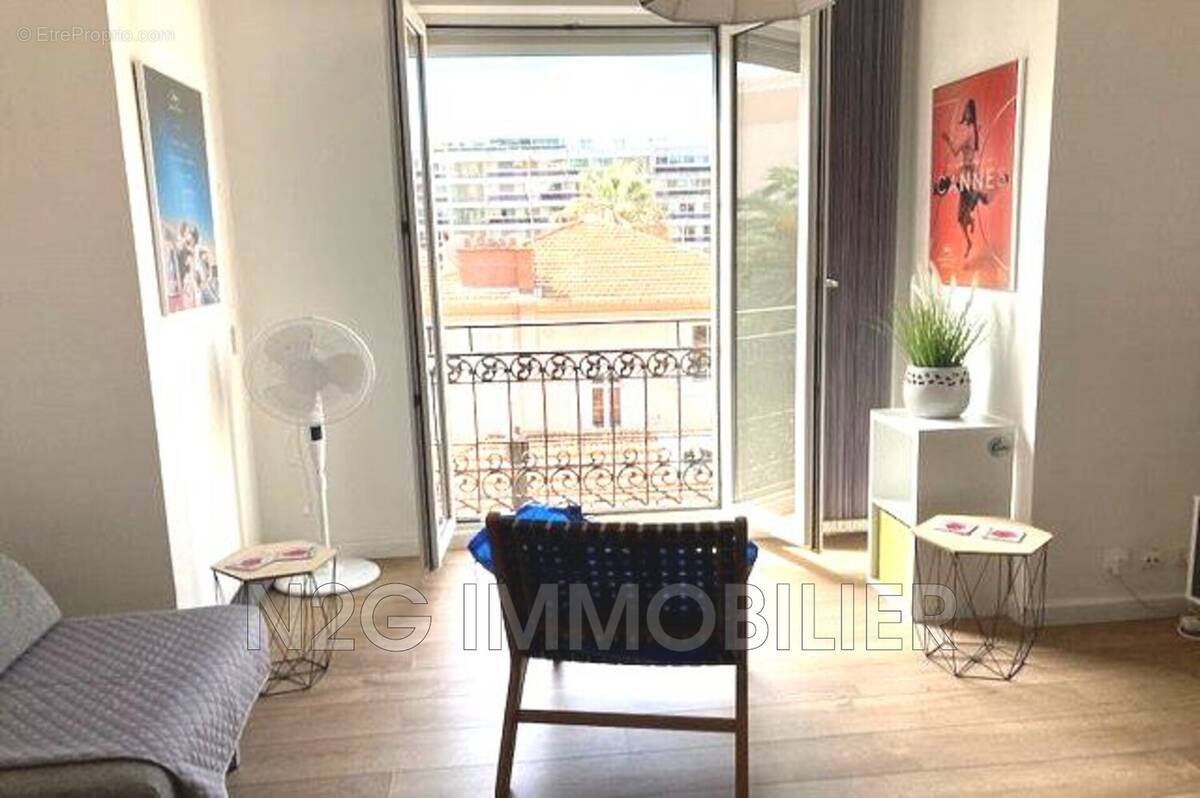 Appartement à CANNES