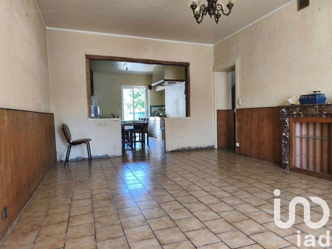 Maison 151 m² à Valfroicourt  - photo 8