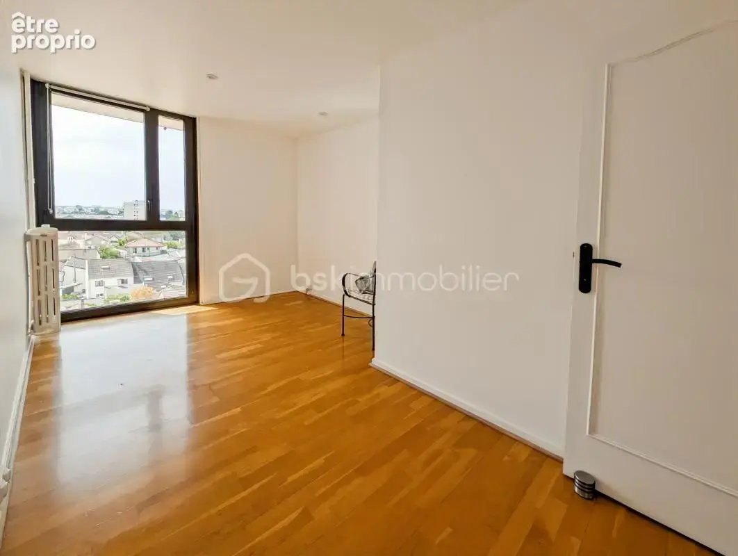 Superbe duplex champigny centre proche futur metro 15 avec parking balcon et cave - photo 11
