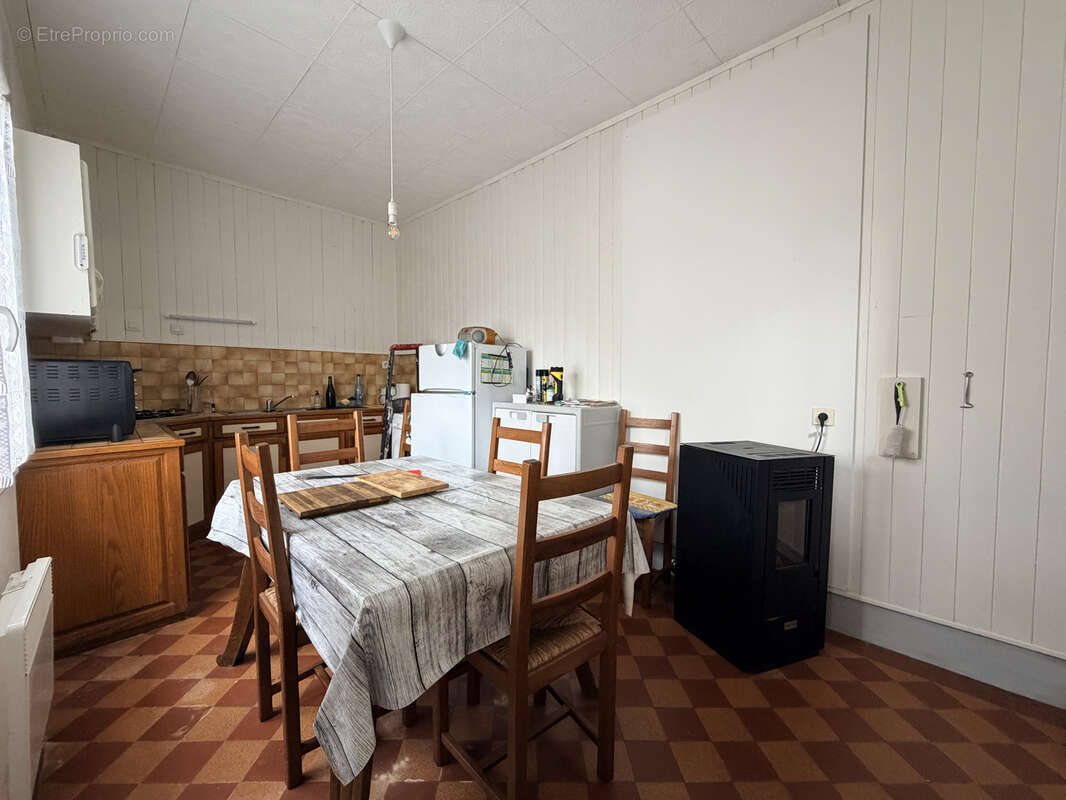 Maison centre-ville Prémery - photo 2