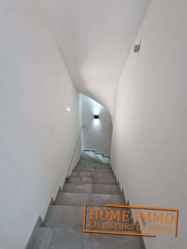 Maison à ANGERVILLIERS