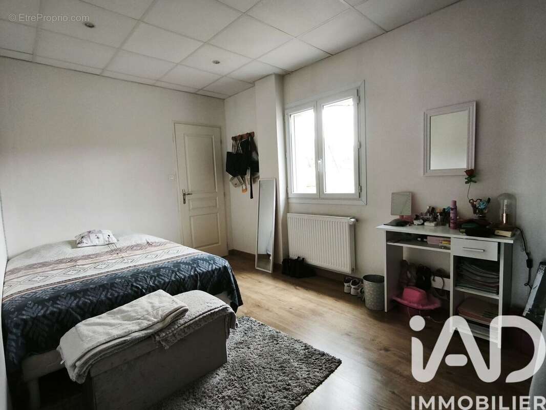 Photo 5 - Appartement à MONTLUCON