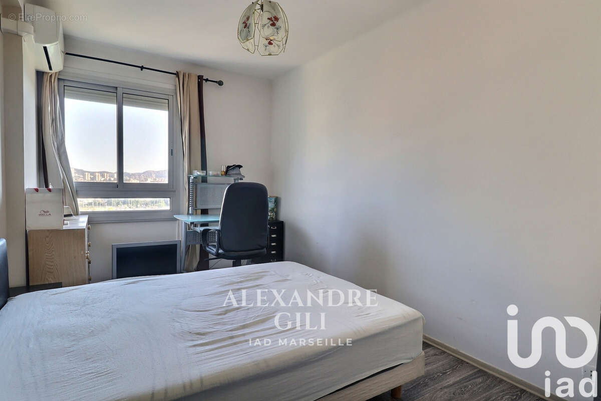 Photo 6 - Appartement à MARSEILLE-11E