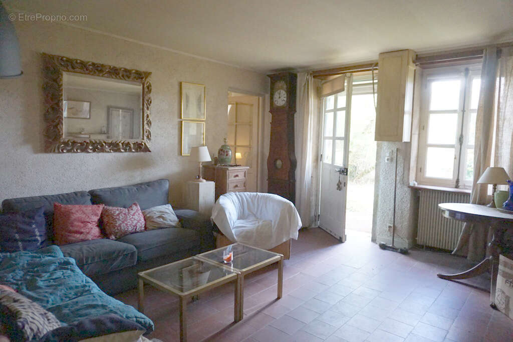 Maison à PARAY-LE-MONIAL