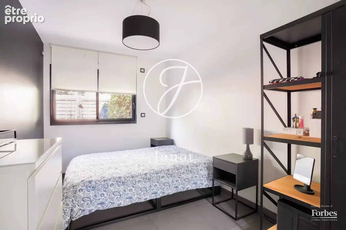 Chatou - EUROPE LES MAROLLES - 4 chambres - 152 m² - Terrain: 425 m² - photo 11