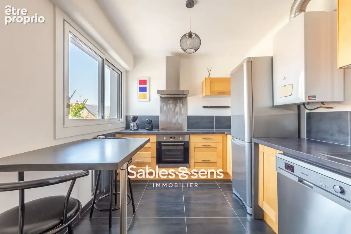 Appartement T3 avec balcon et terrasse sur la commune des Sables d'Olonne - photo 6