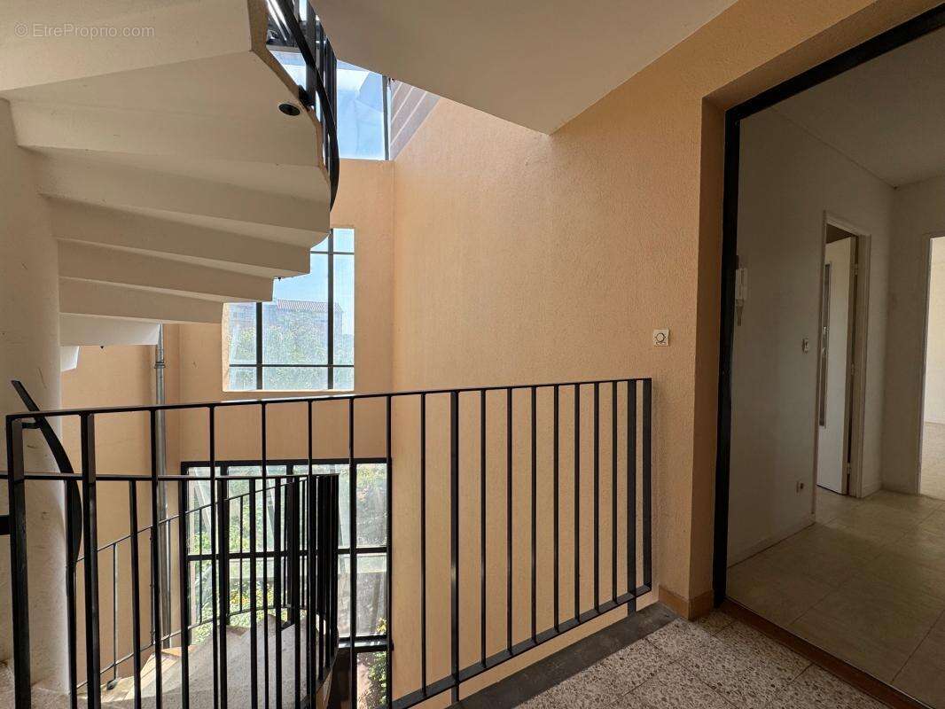 Appartement à VILLEFONTAINE