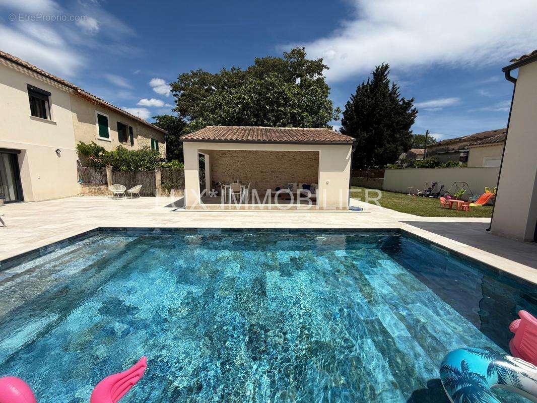 Tarascon - maison contemporaine - piscine - calme - annexes - photo 9