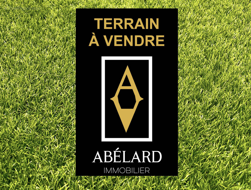Terrain à DENEE