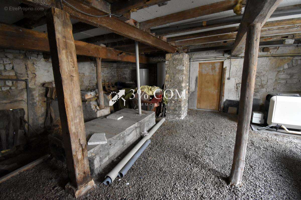 Maison à MAXEY-SUR-VAISE