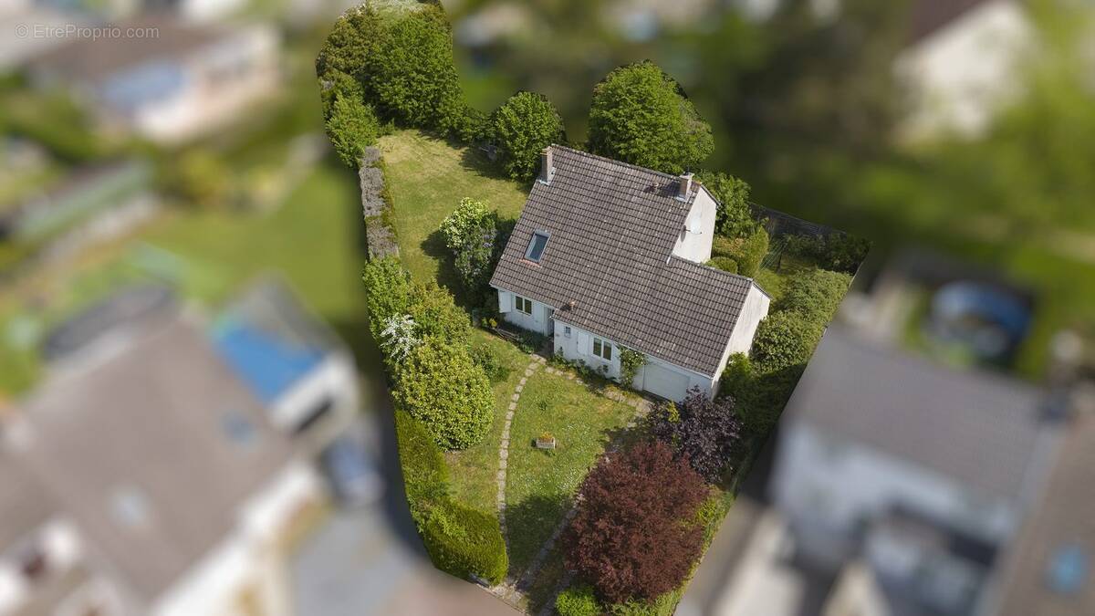 Maison à LIVERDUN