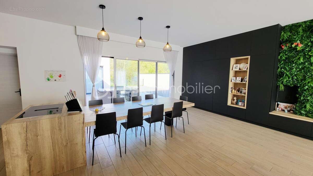 Maison à WARMERIVILLE