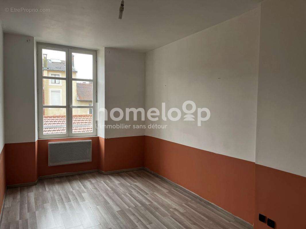 Appartement à ROMANS-SUR-ISERE