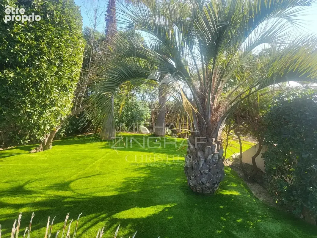 Proche Cannes - Villa moderne pieds dans l'eau - photo 10