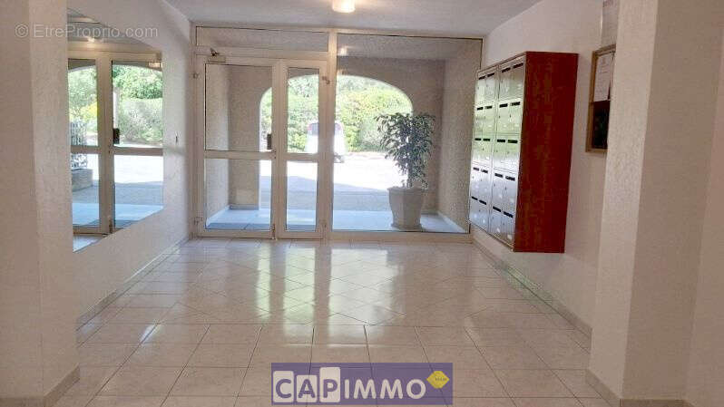 Appartement à LA VALETTE-DU-VAR