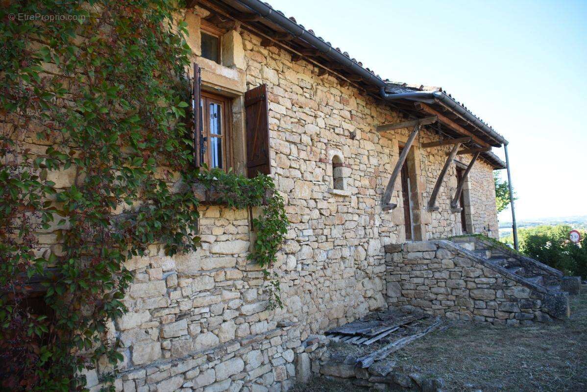 Maison à LENTILLAC-SAINT-BLAISE