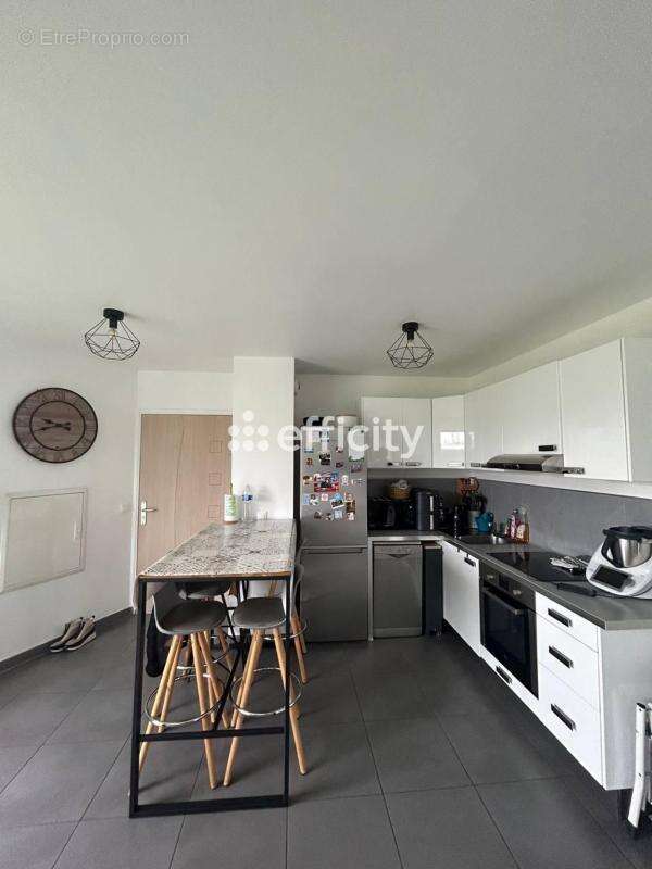 Appartement à ROSNY-SOUS-BOIS