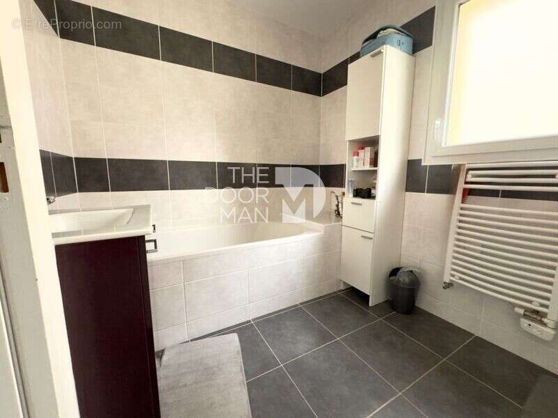 Maison à BONCHAMP-LES-LAVAL