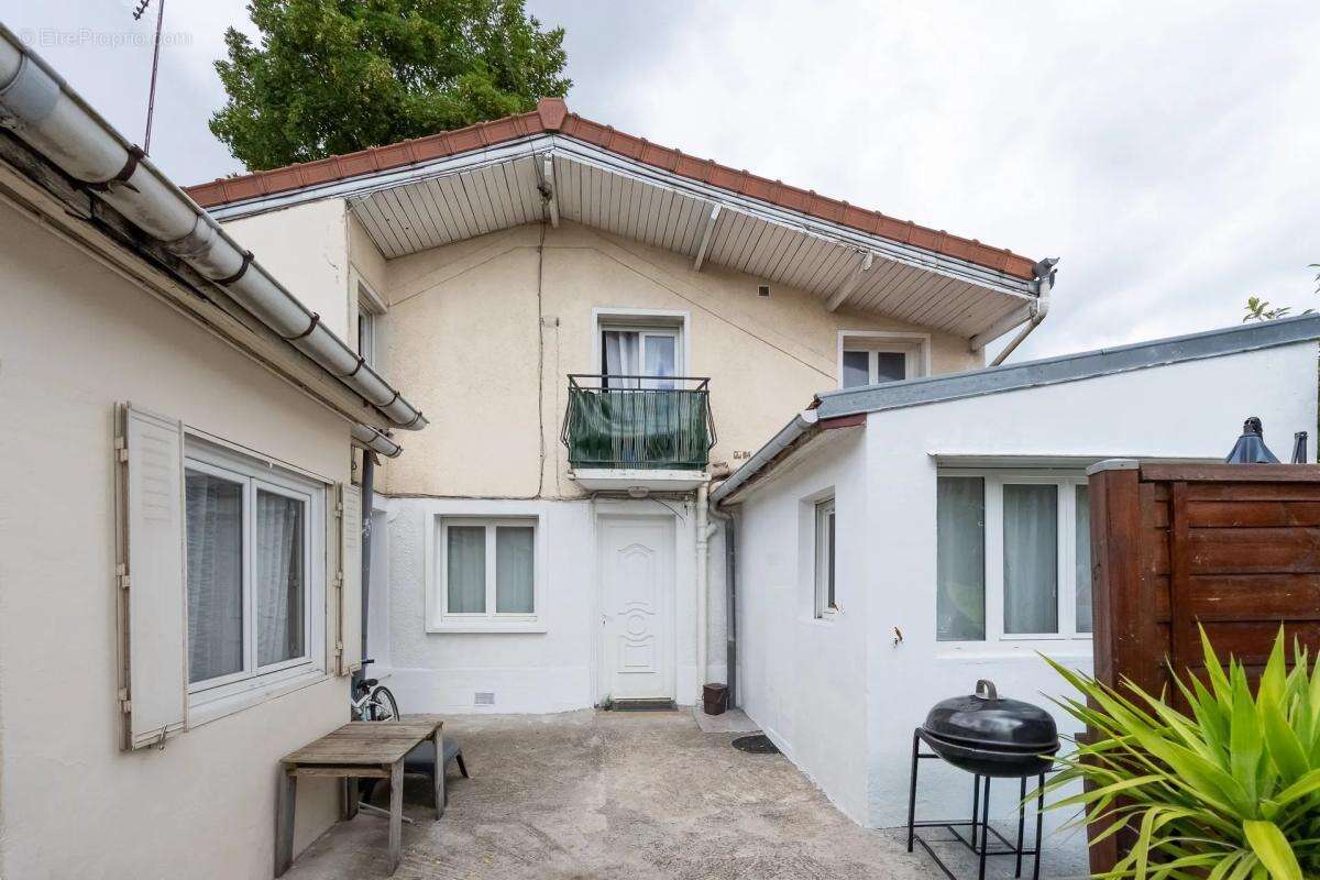 Maison à DRANCY