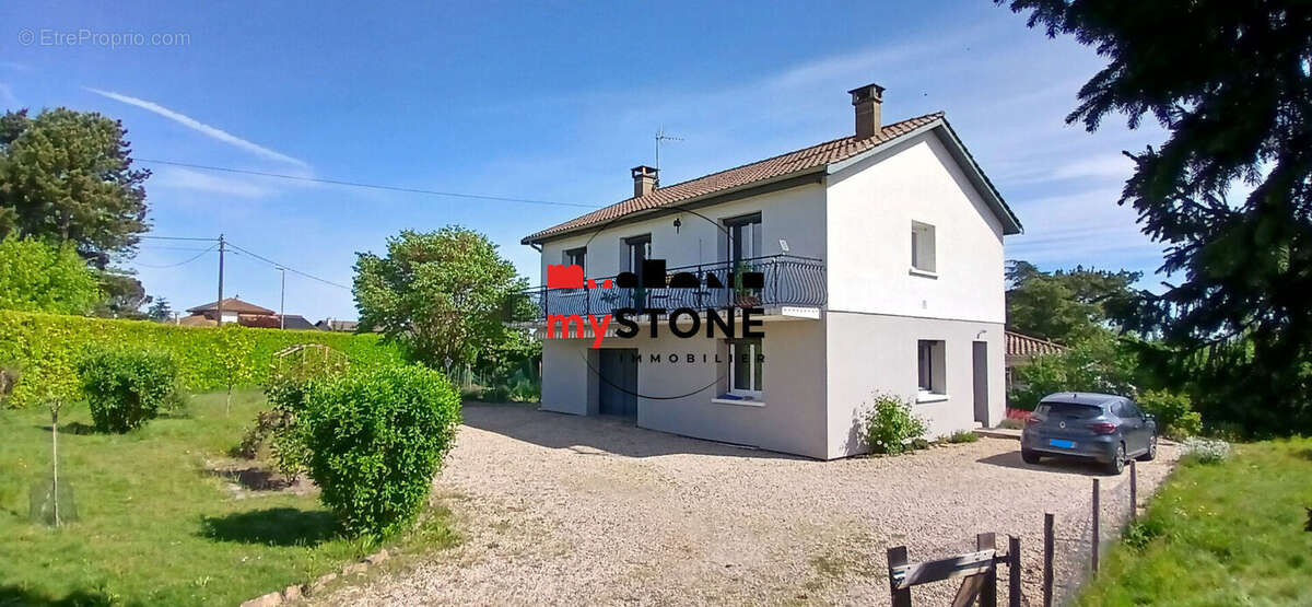 Maison à TOUSSIEUX