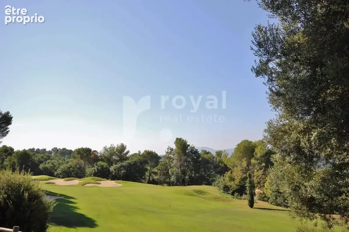 Terrain avec vue pour la construction - Royal Mougins Golf Club - photo 2