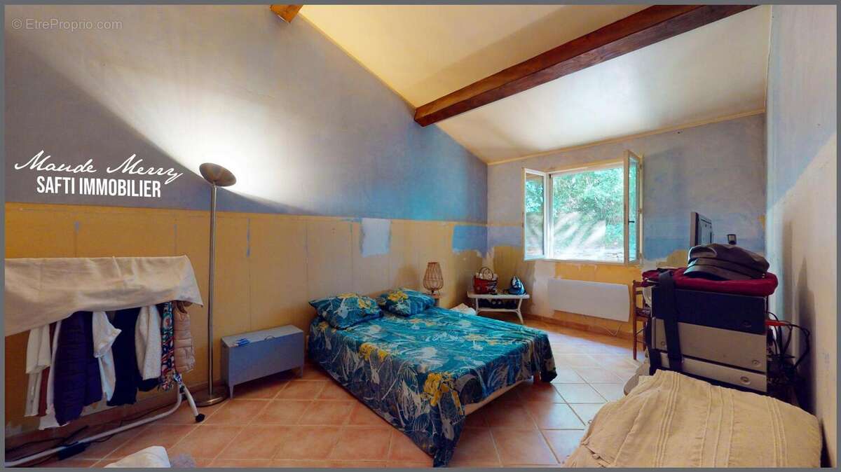 Maison 125 m² à La Roquebrussanne  - photo 8