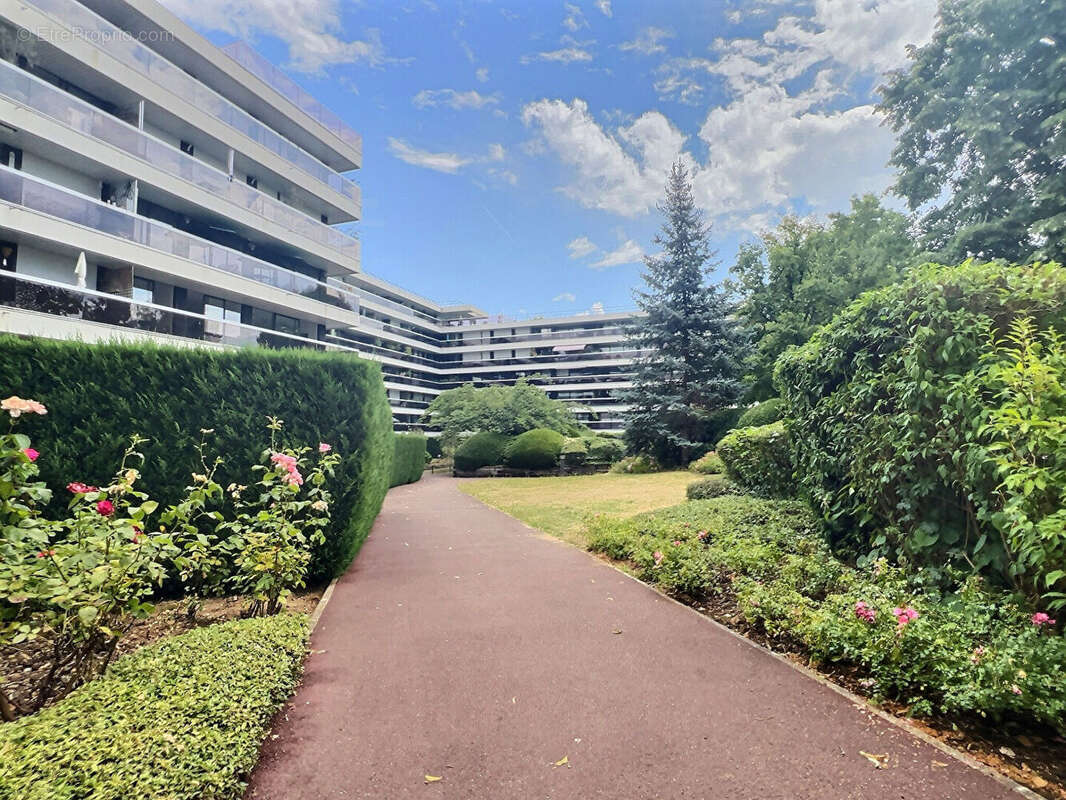 Appartement à LE CHESNAY