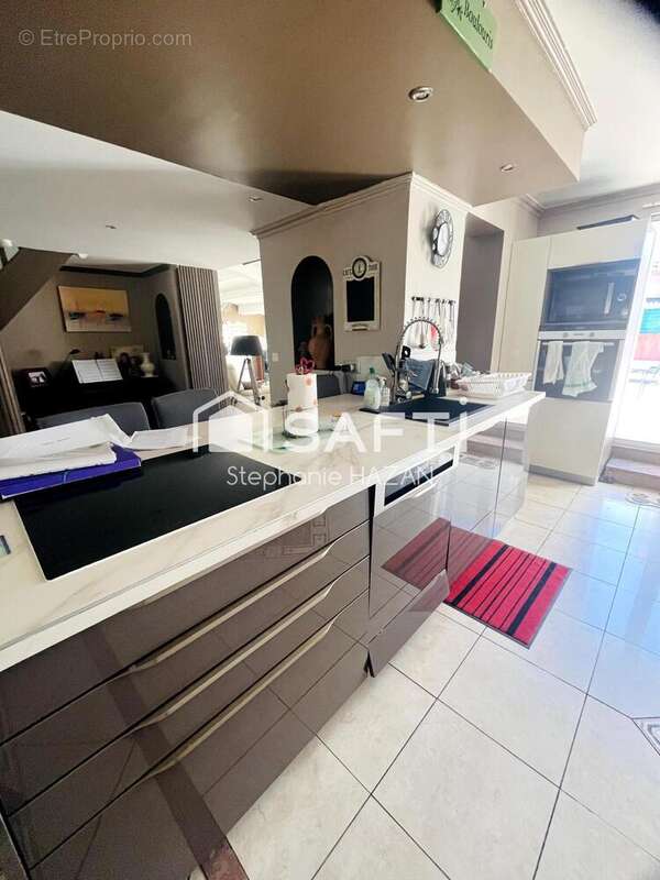 Photo 3 - Maison à LE MUY