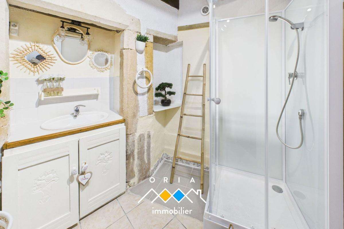 Maison à VANDELAINVILLE