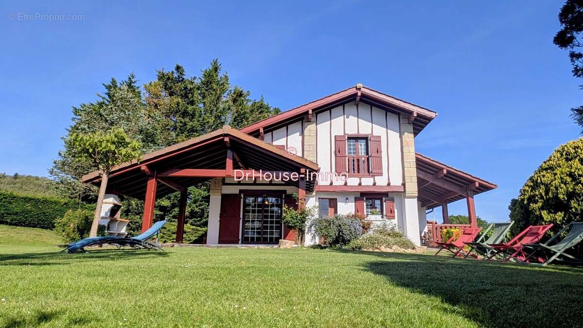 Maison à URRUGNE
