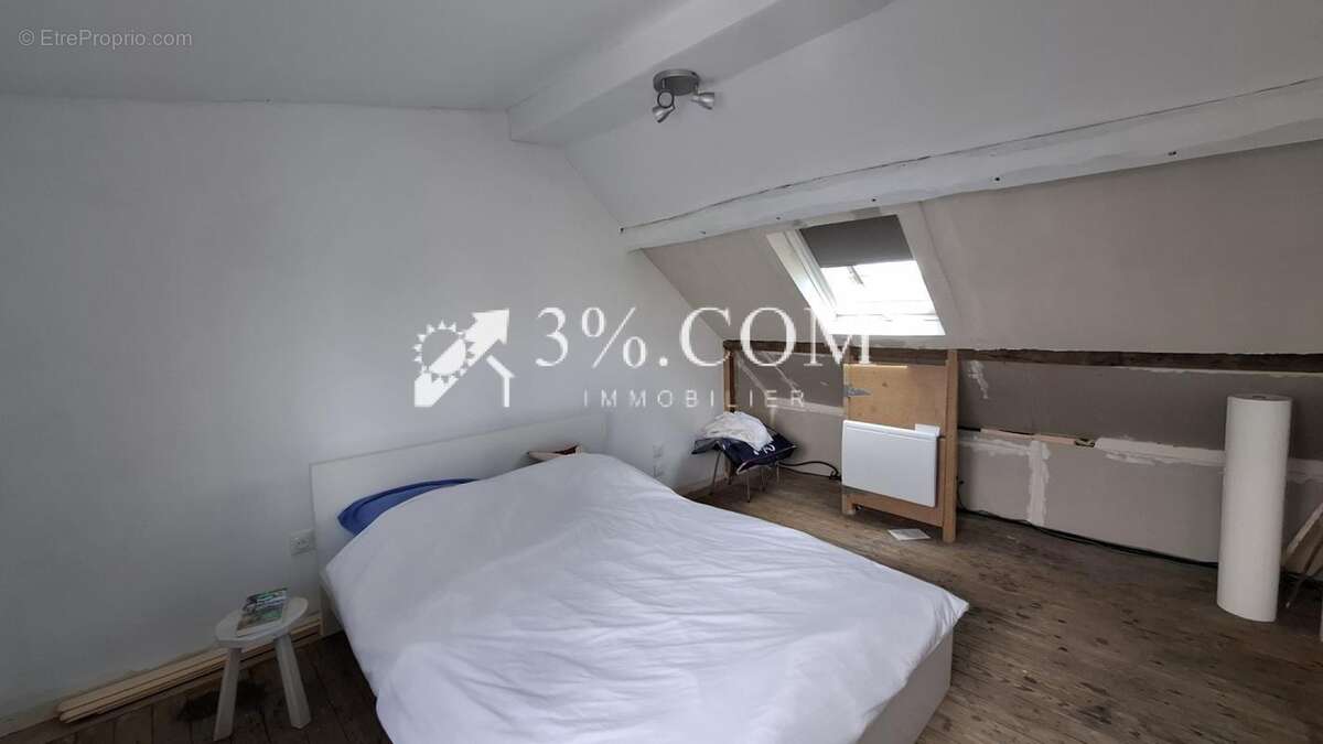 Maison à FEUQUIERES-EN-VIMEU